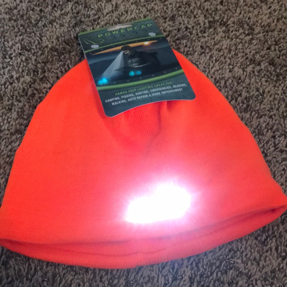 Beanie with built in flashlight! Brand new